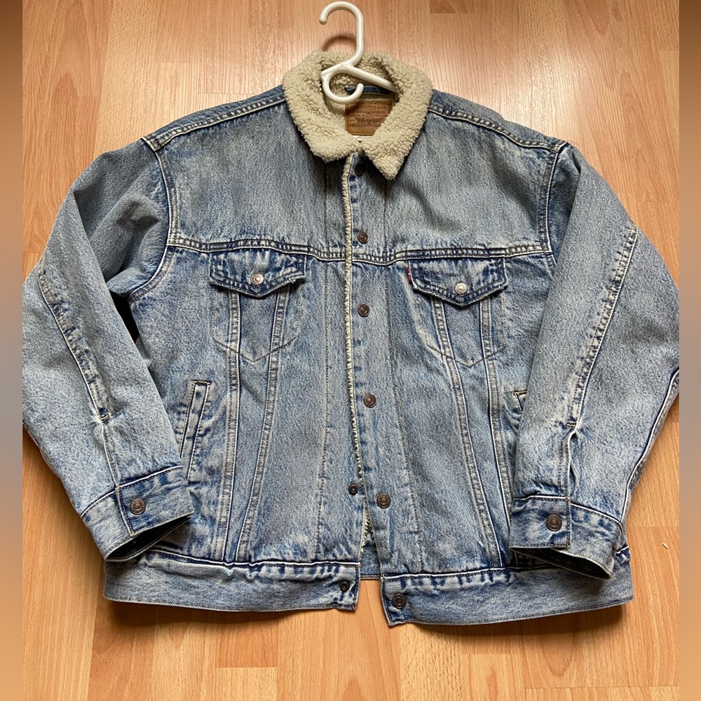 Levi Sherpa oversized